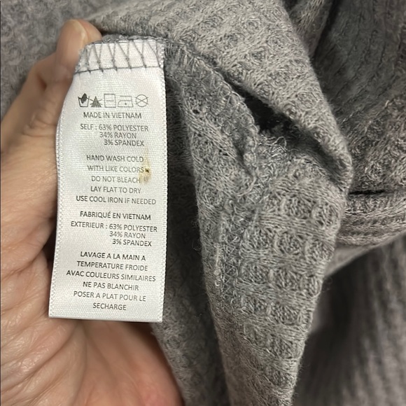 Paper Crane Gray Dolman Sleeve Crop Sweatshirt - Picture 3 of 4